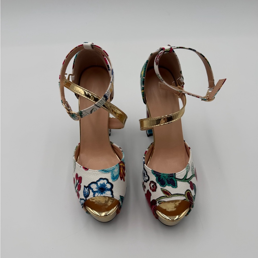 NEW Rebellious Rose Buckle Design Round Toe Platform Chunky High Heel Sz 37 - Picture 8 of 10